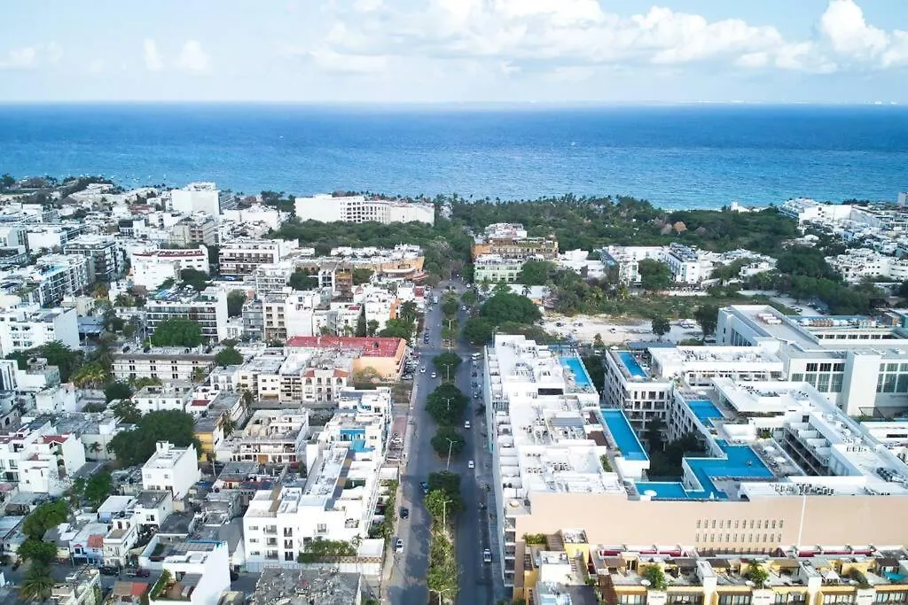 Stylish 1Br Beachside Retreat Playa del Carmen Apartment